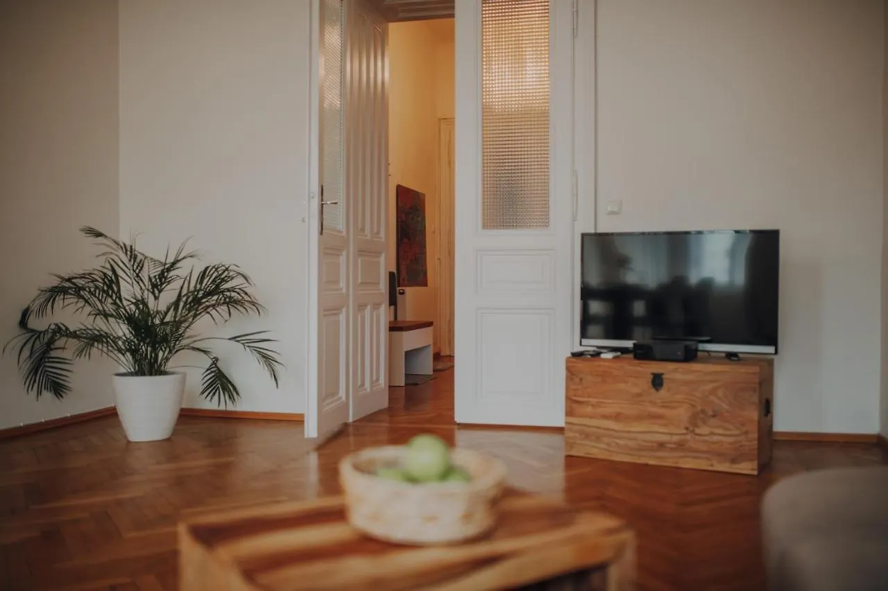 Karmelita Apartment Vienna
