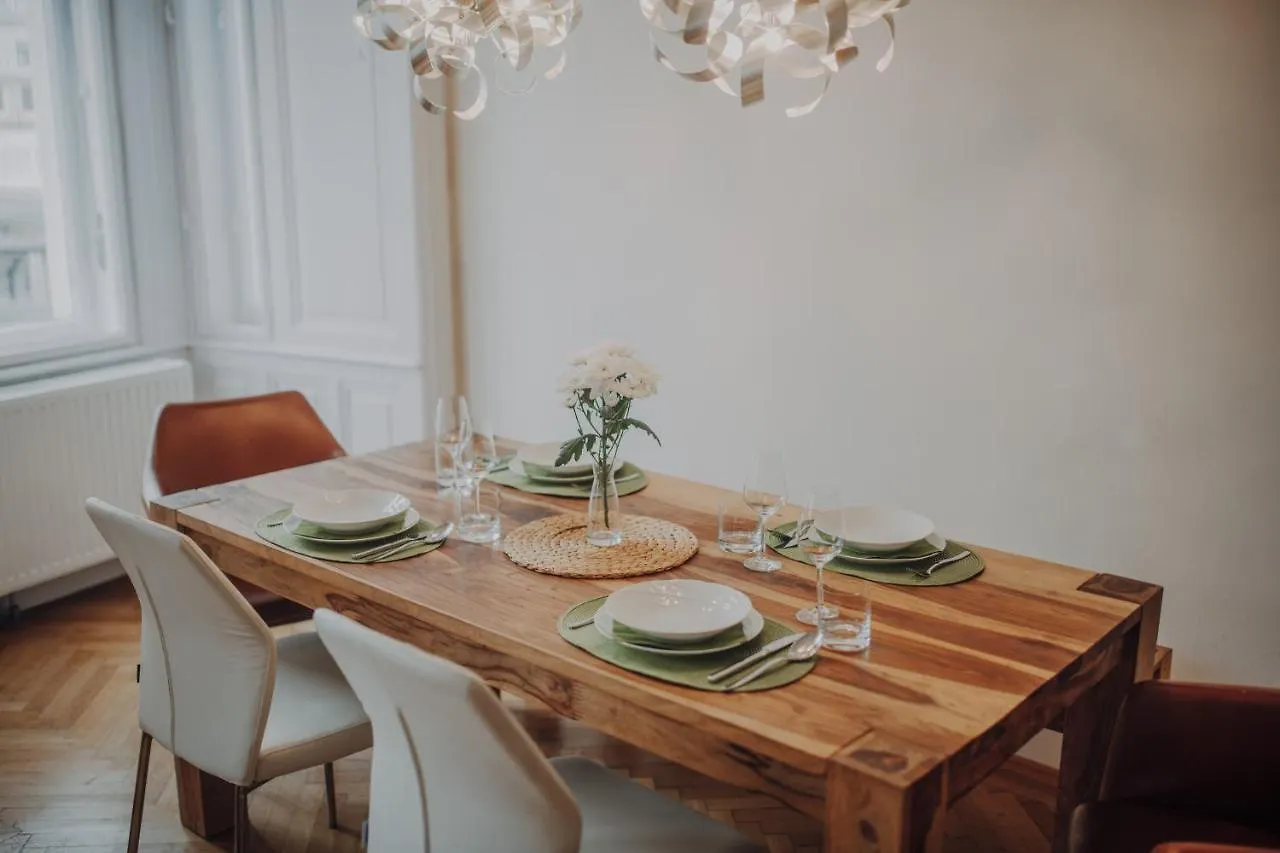 Karmelita Apartment Vienna Austria