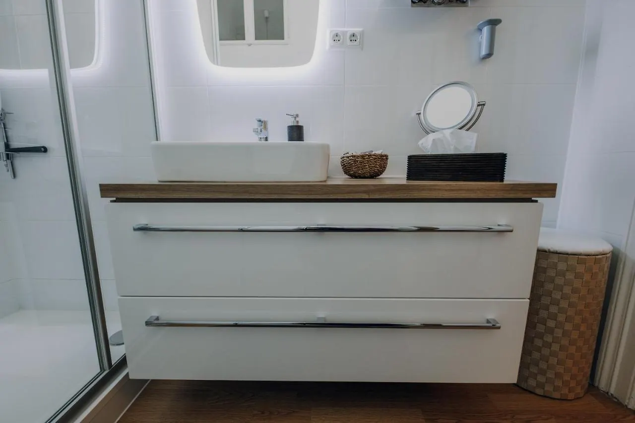 Karmelita Apartment Vienna Austria