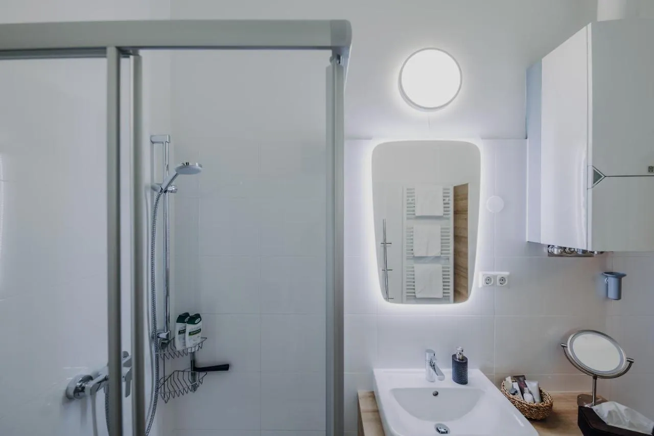 Karmelita Apartment Vienna 0*,  Austria